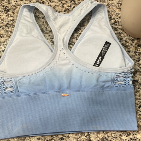 Sport bra - Picture 2 of 2